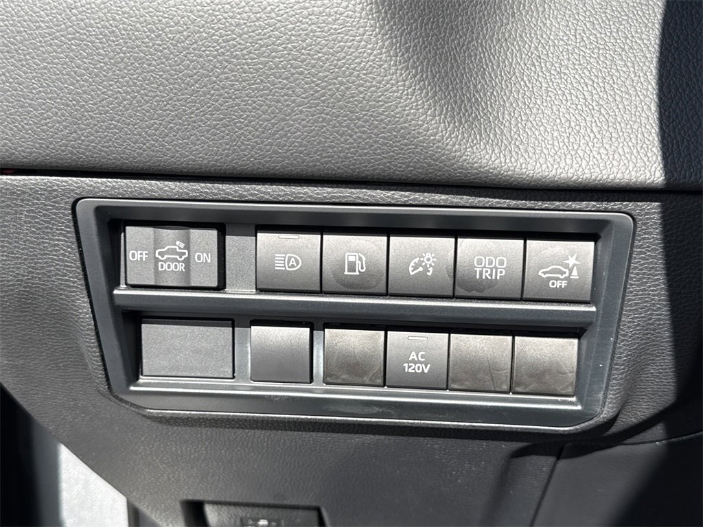 Used 2024 Toyota Tundra Limited image 20