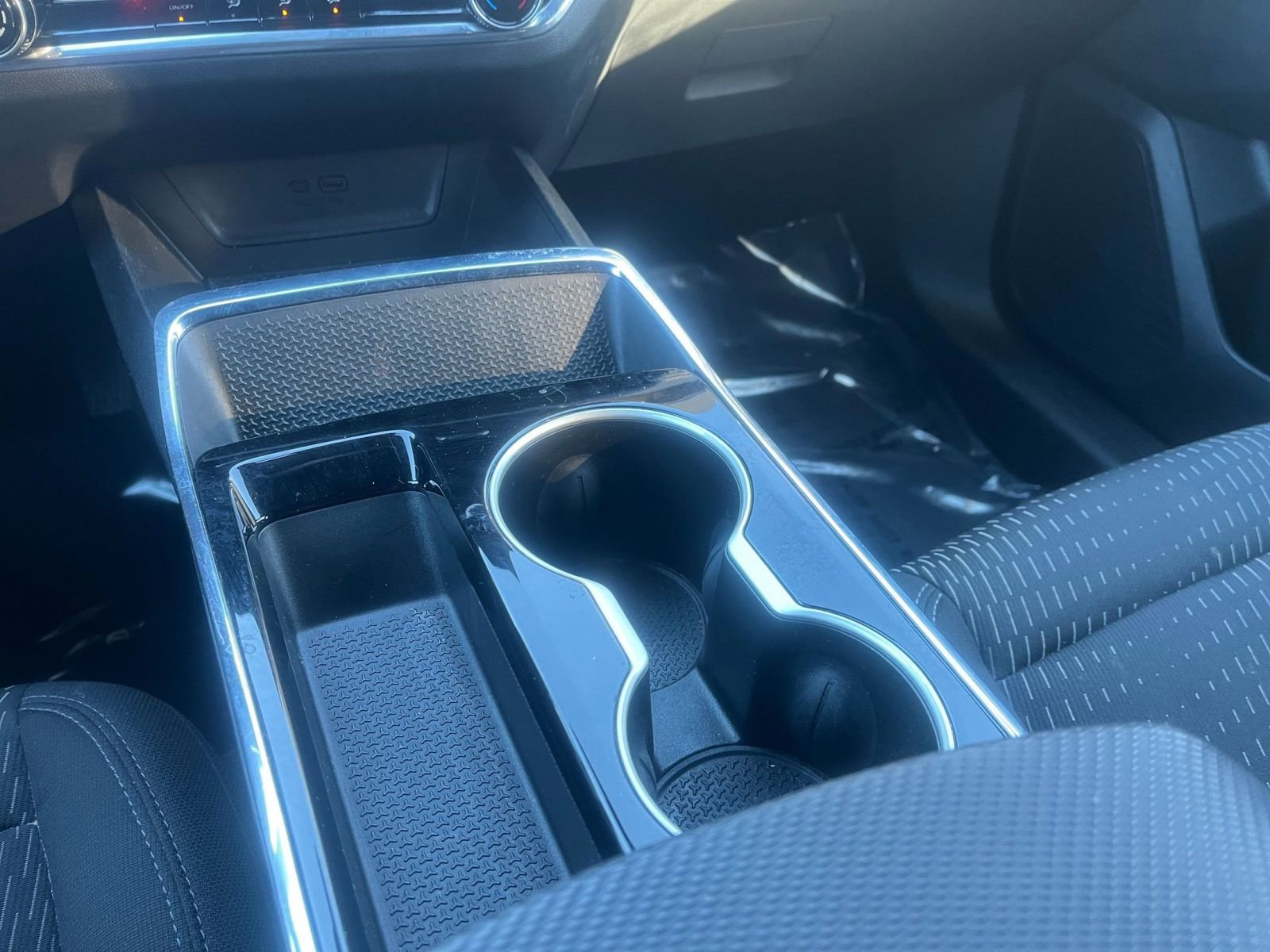 Used 2025 Chevrolet Equinox LT image 42