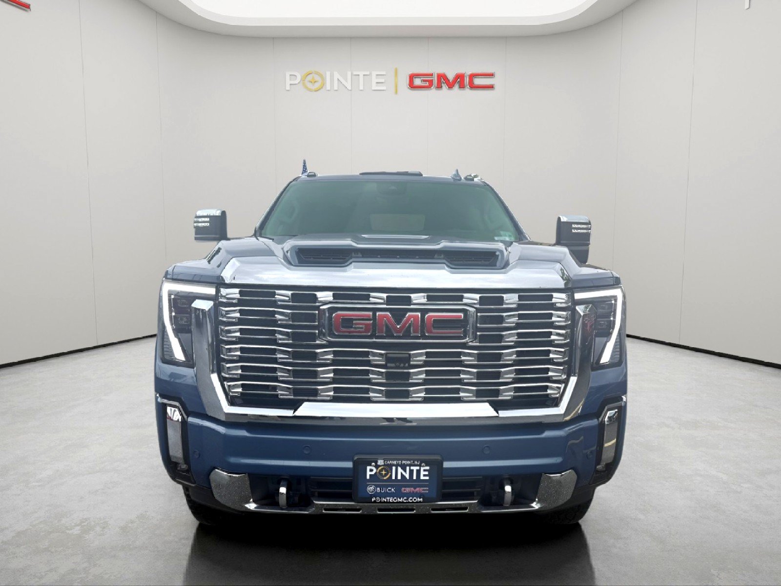 Used 2024 GMC Sierra 2500 Denali w/ Denali Reserve Package AWD/4WD image 11