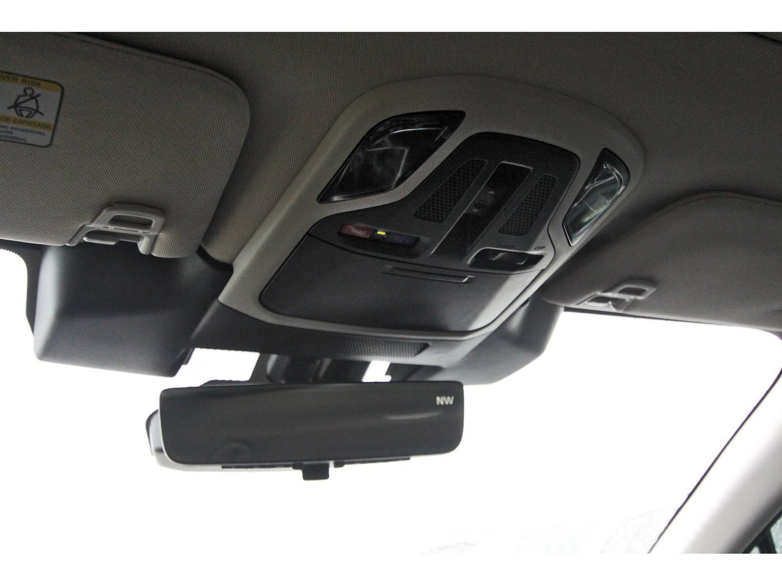 Used 2025 Subaru Outback Touring XT AWD/4WD image 22
