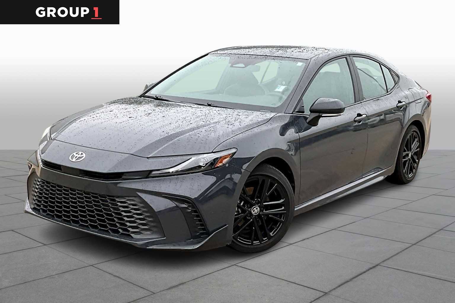 Used 2025 Toyota Camry SE