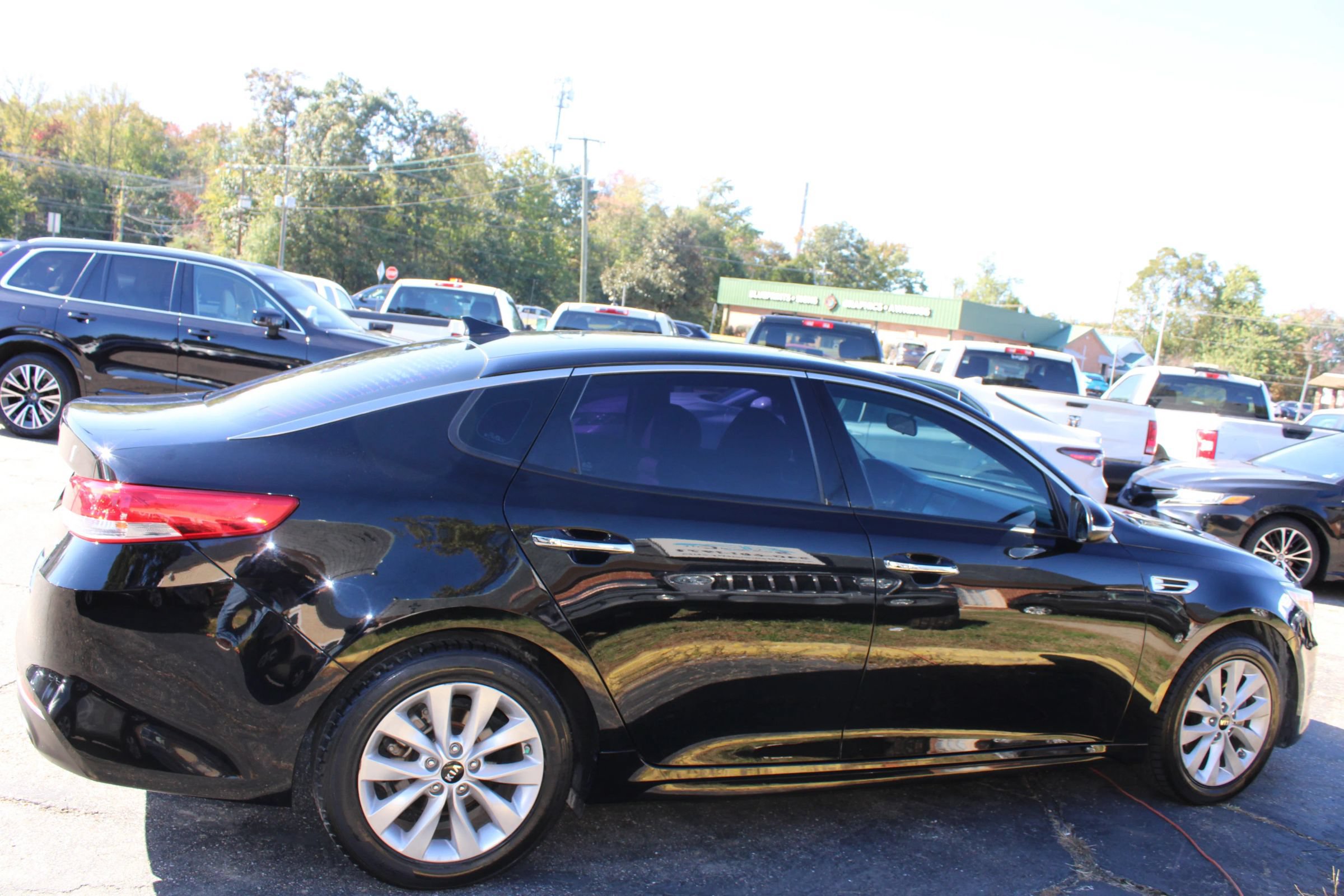 Used 2018 Kia Optima EX FWD image 4