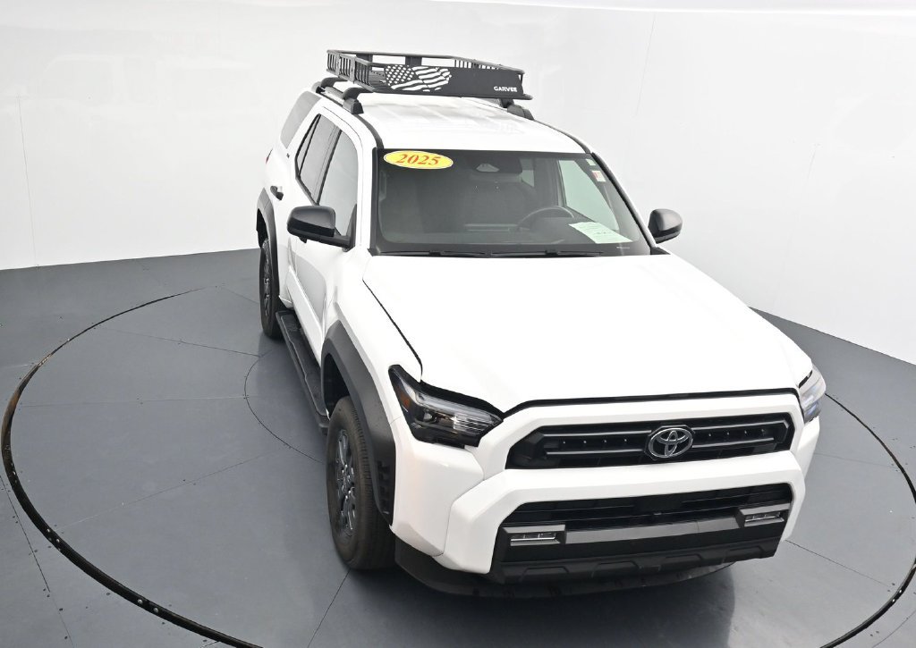 Used 2025 Toyota 4Runner SR5 AWD/4WD image 25
