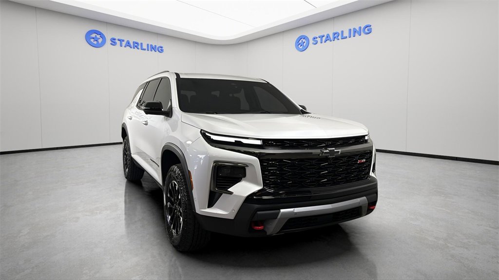 Used 2024 Chevrolet Traverse Z71 w/ Enhanced Driving Package image 14