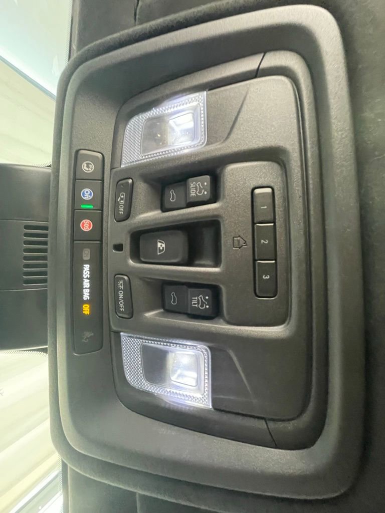 Used 2024 GMC Sierra 1500 Denali Ultimate AWD/4WD image 28