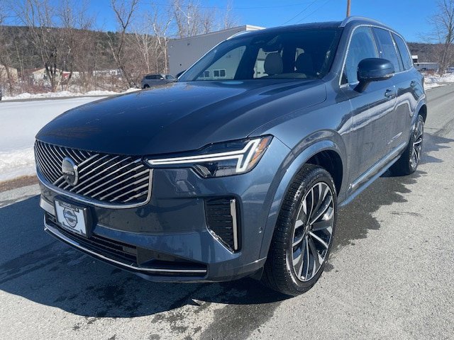 New 2026 Volvo XC90 B6 Plus w/ Protection Package Premier image 1
