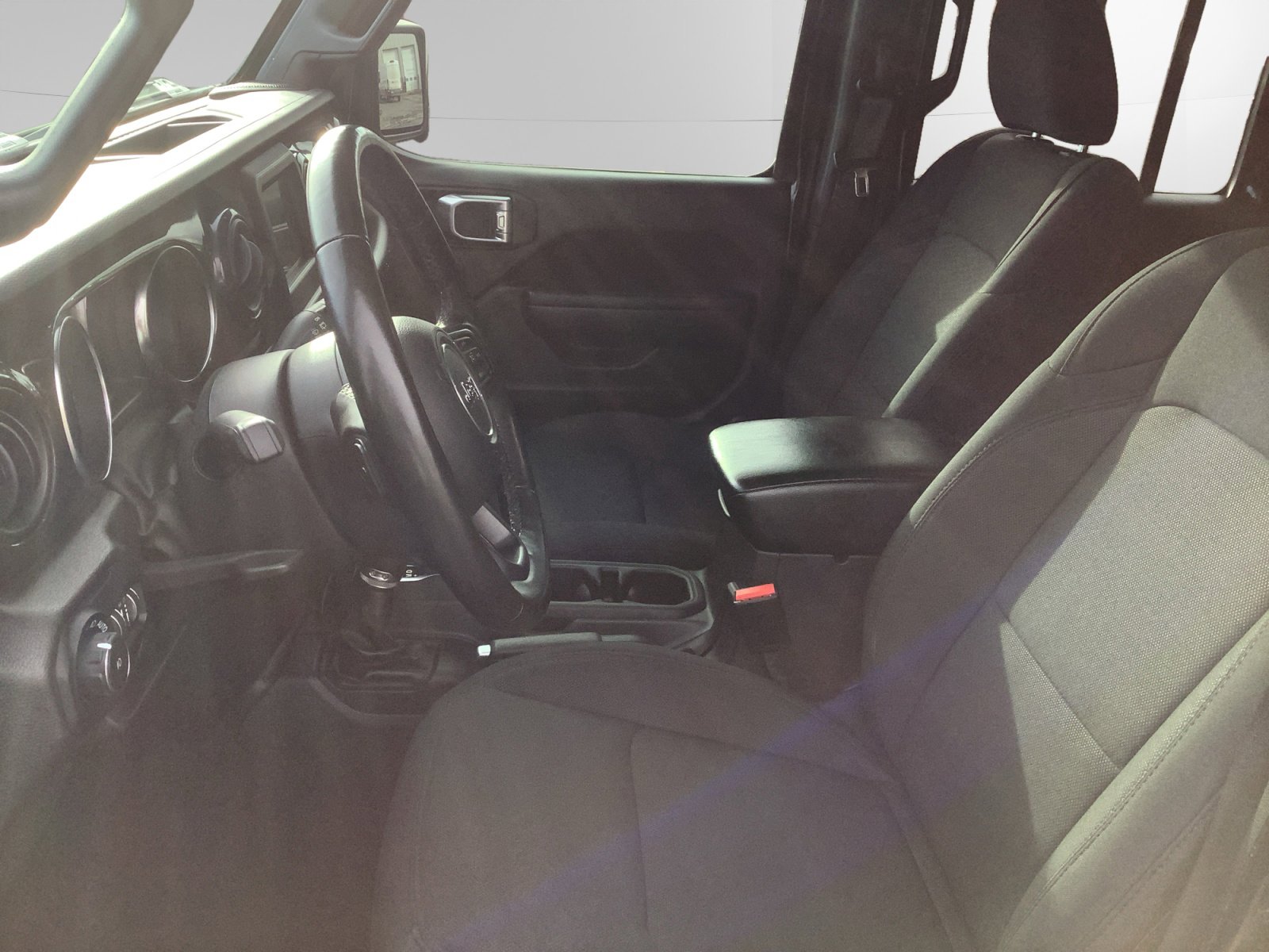 Used 2022 Jeep Wrangler Unlimited Sport image 9