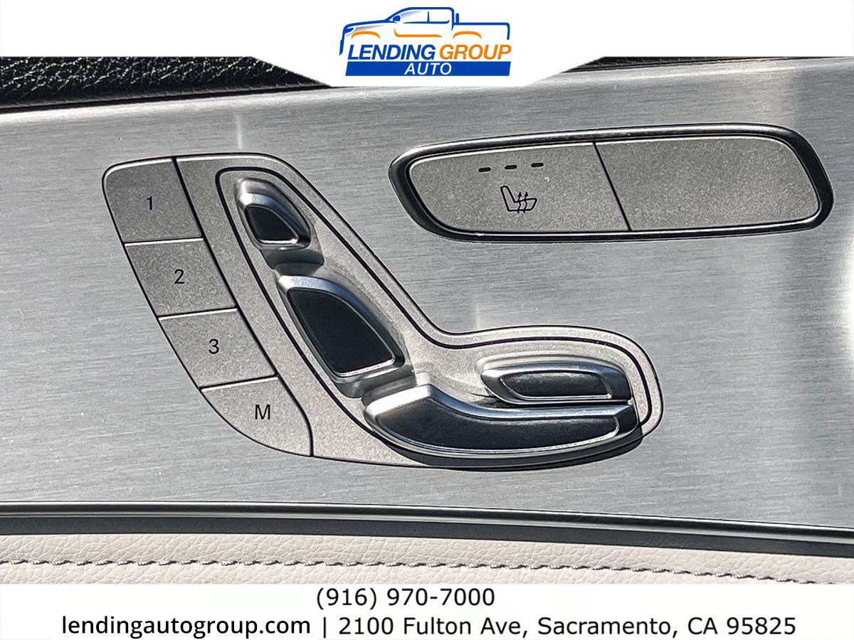 Used 2015 Mercedes-Benz C 300 4MATIC Sedan image 20