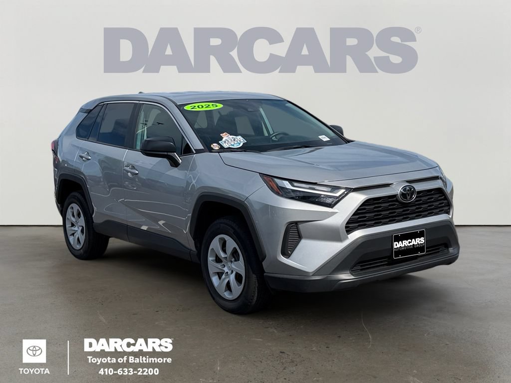 Used 2025 Toyota RAV4 LE AWD/4WD image 1