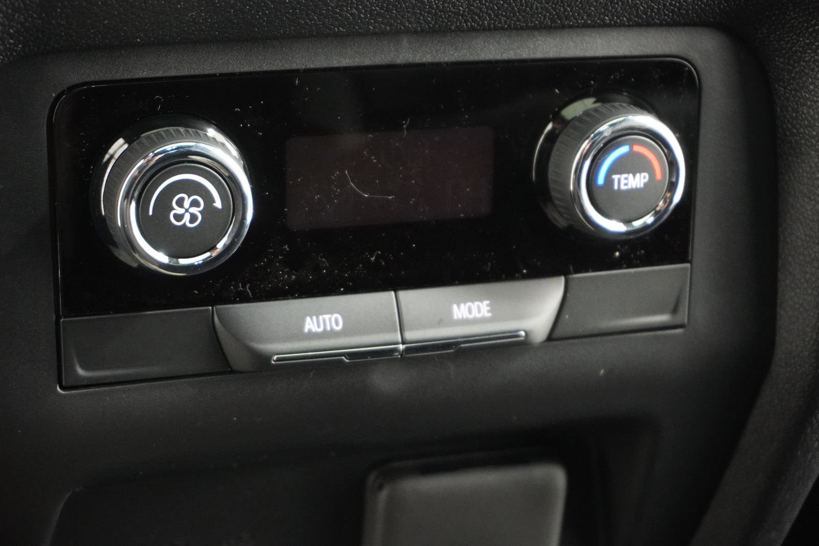 New 2026 Chevrolet Traverse LT w/ Sun and Wheel Package image 41