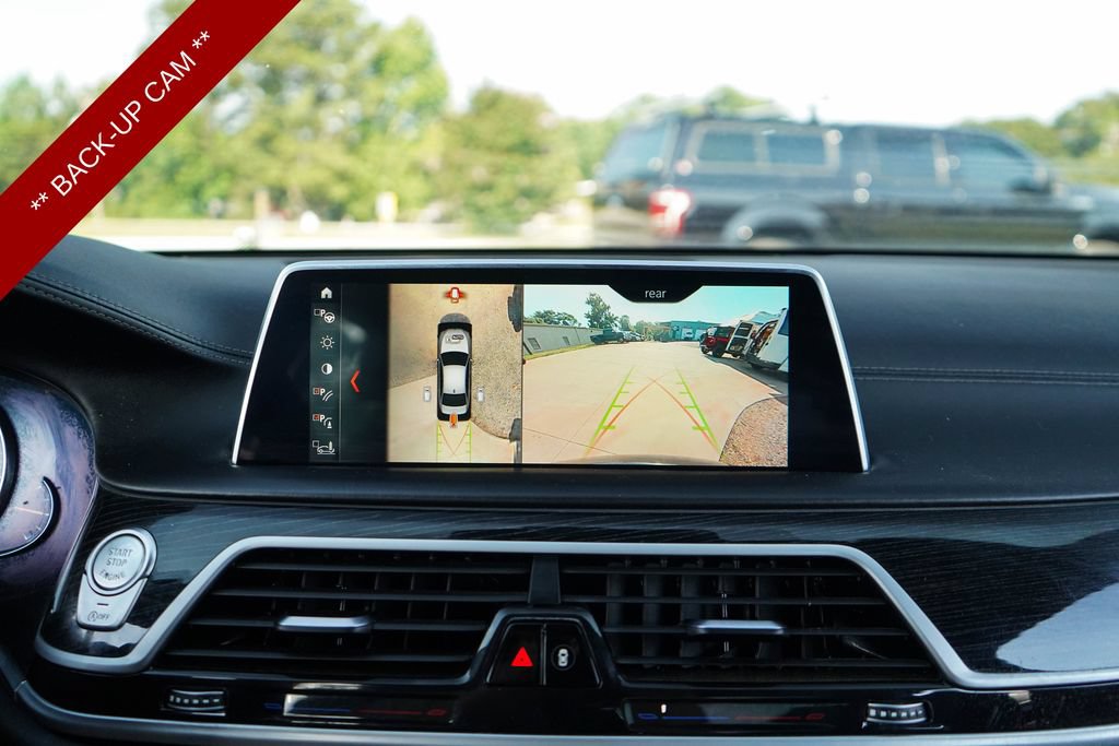 Used 2019 BMW M760i xDrive w/ Luxury Rear Seating Package AWD/4WD image 11