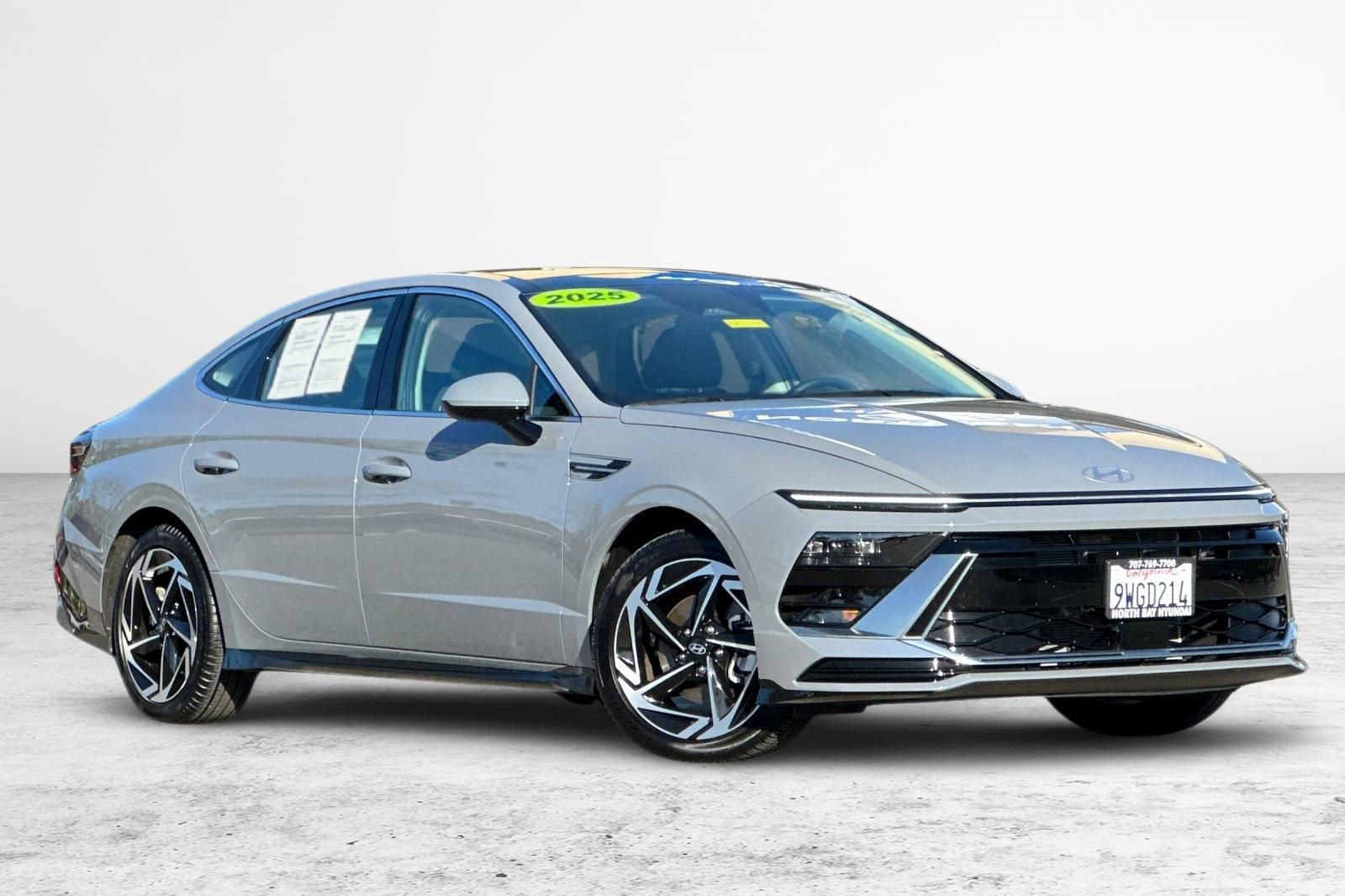 Certified 2025 Hyundai Sonata SEL image 2