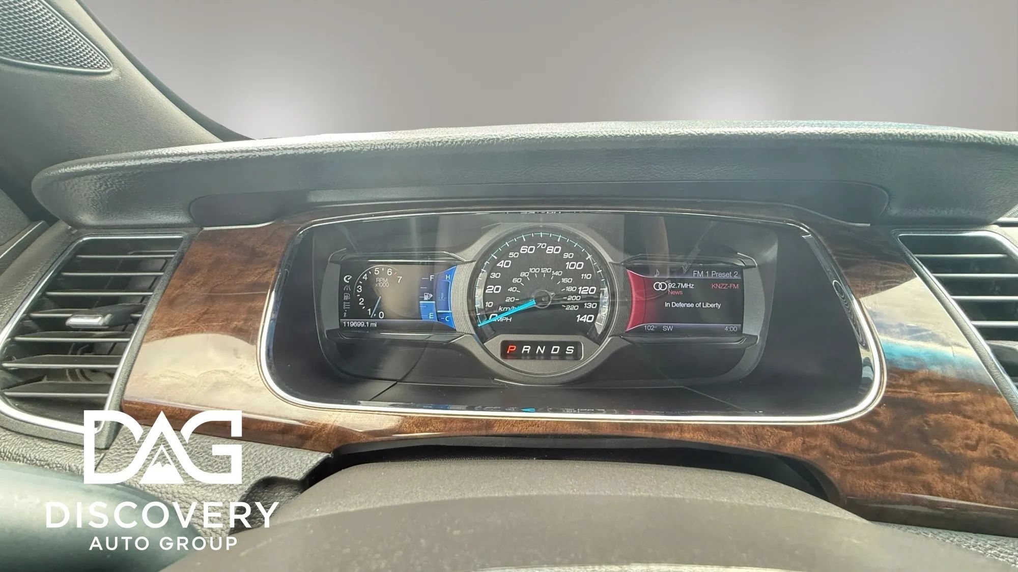 Used 2013 Ford Taurus Limited FWD image 13
