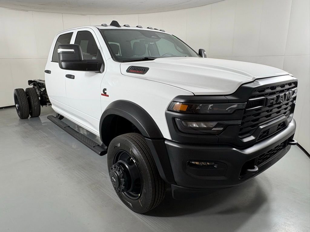 New 2026 RAM 4500 Tradesman AWD/4WD image 2