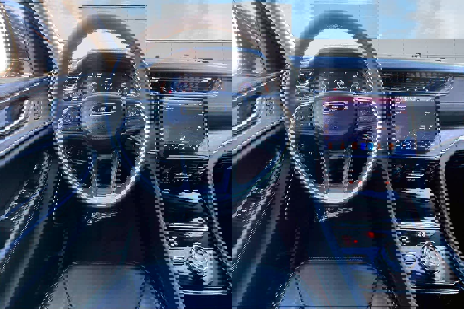 Used 2023 Jeep Grand Cherokee L Limited image 15