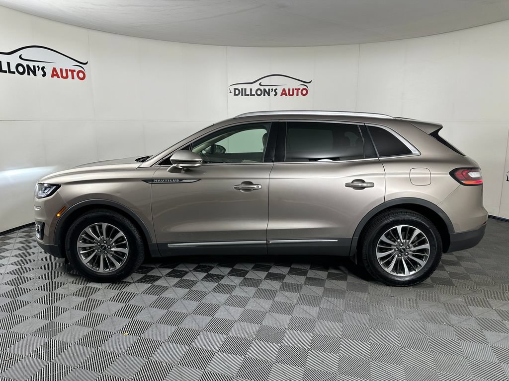 Used 2020 Lincoln Nautilus Reserve w/ Class II Trailer Tow Package AWD/4WD image 3