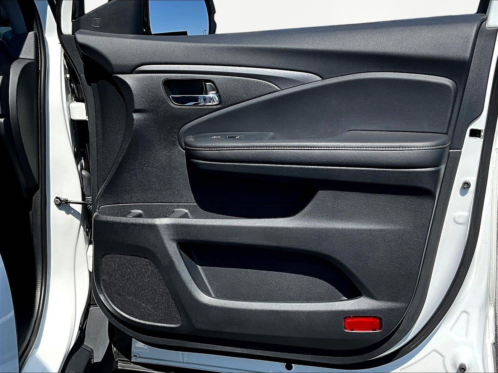 Used 2024 Honda Ridgeline Sport image 28