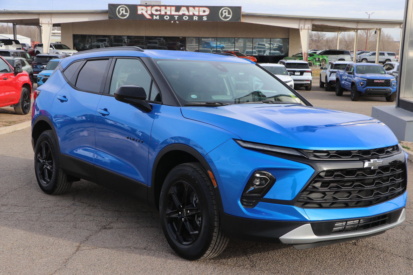 New 2026 Chevrolet Blazer LT w/ Midnight/Sport Edition