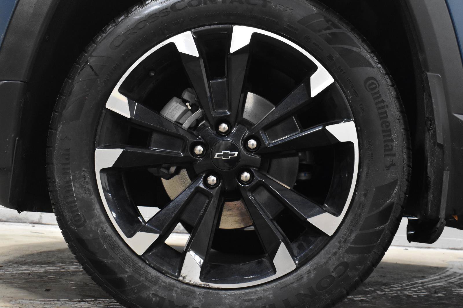 Used 2025 Chevrolet Equinox RS w/ Safety and Technology Package image 32