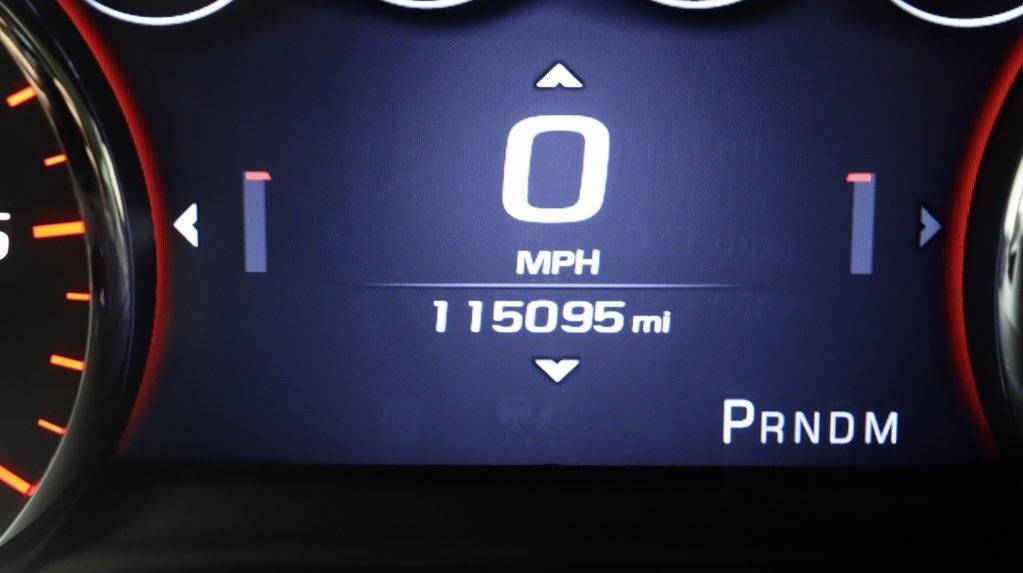 Used 2016 GMC Yukon Denali w/ Open Road Package image 17