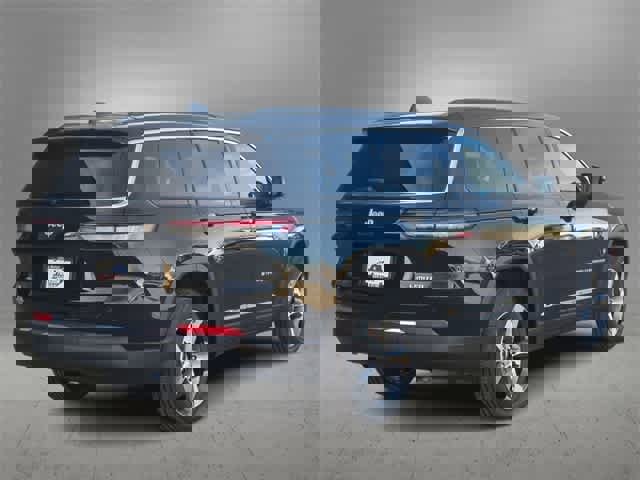 New 2025 Jeep Grand Cherokee L Limited image 8