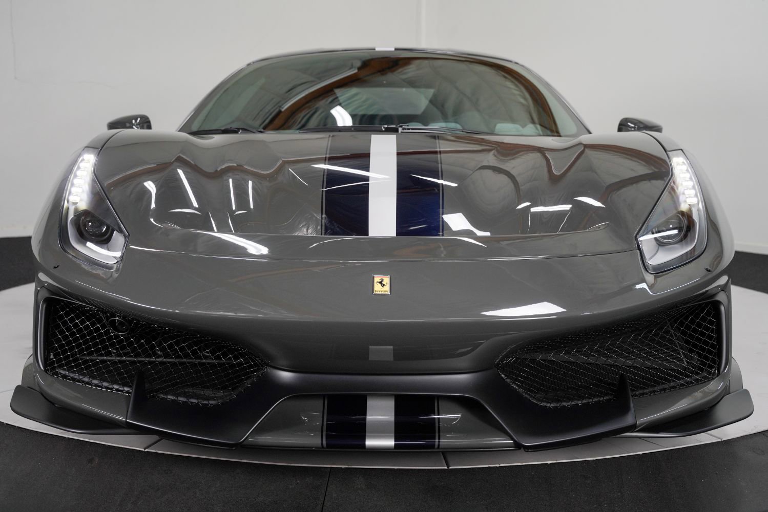 Used 2020 Ferrari 488 Pista Coupe image 16