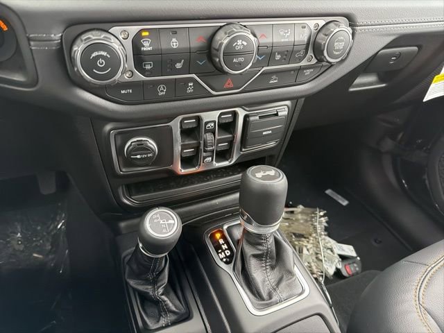 New 2026 Jeep Wrangler Sahara w/ Technology Group image 22