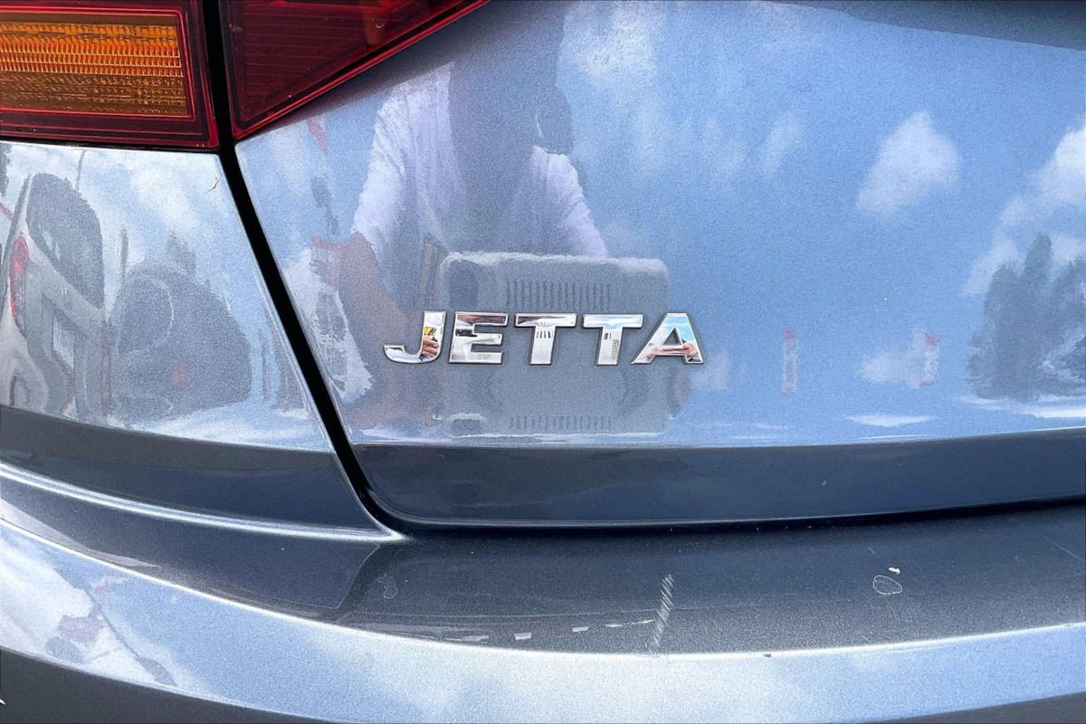 Used 2019 Volkswagen Jetta SE FWD image 8