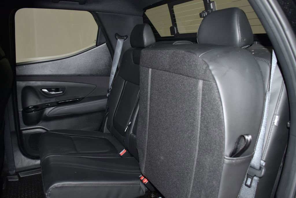 Certified 2025 Hyundai Santa Cruz SEL image 32