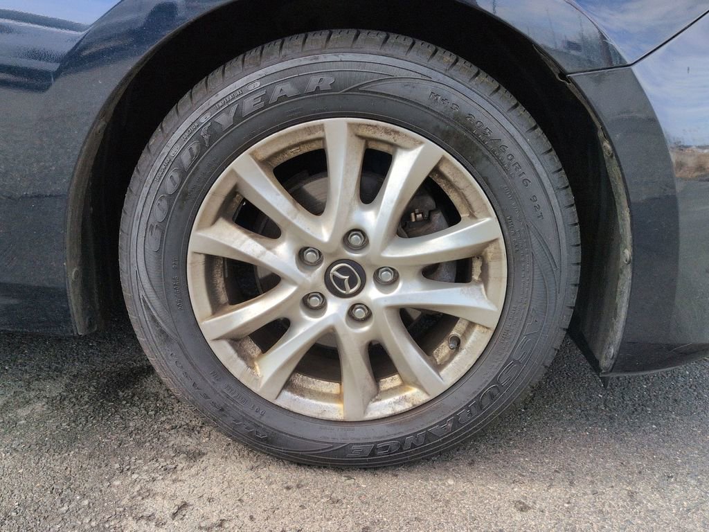 Used 2015 MAZDA MAZDA3 i Grand Touring image 24