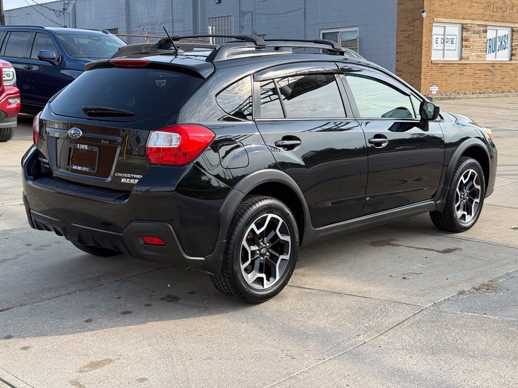 Used 2016 Subaru Crosstrek 2.0i Premium AWD/4WD image 6