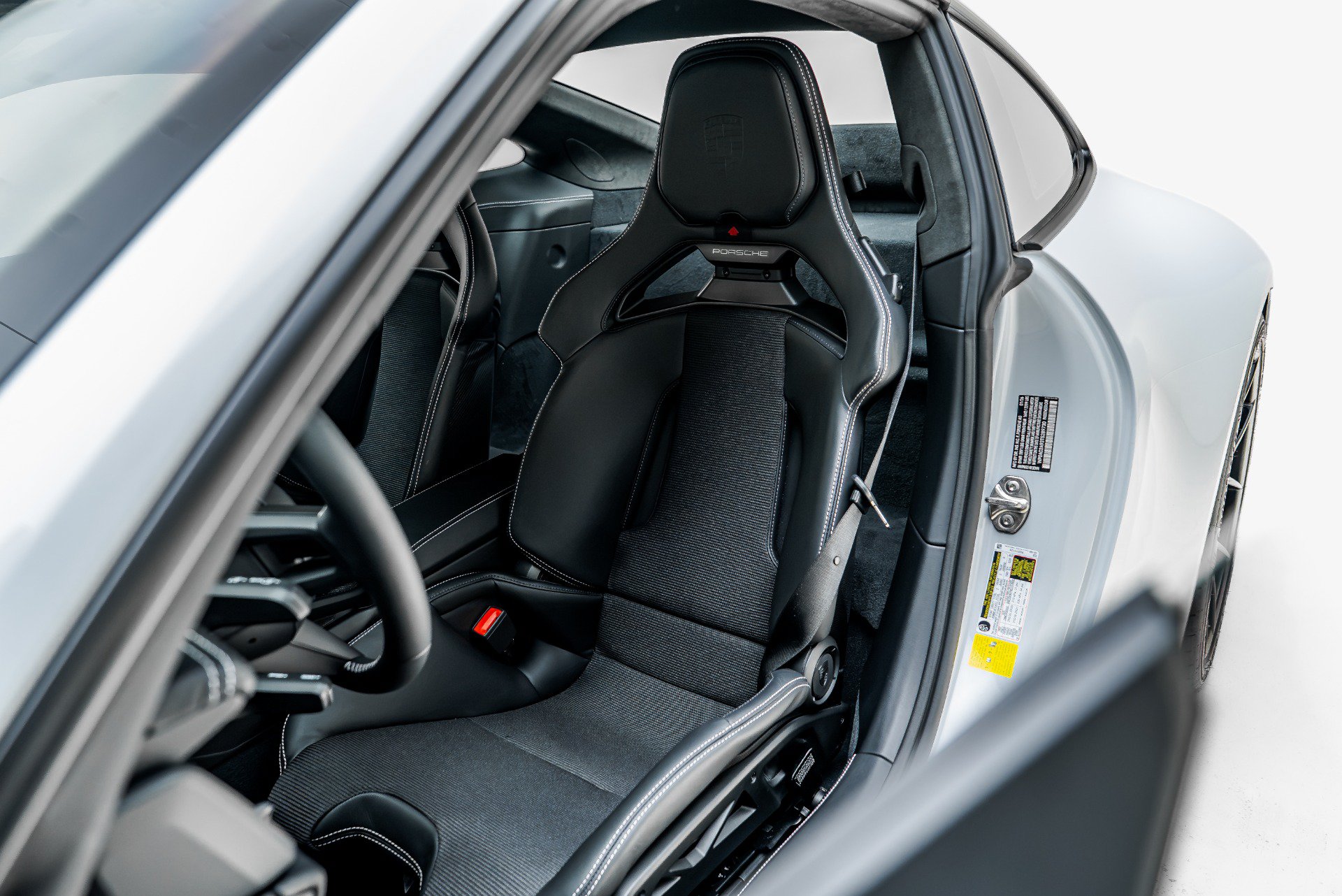 Used 2026 Porsche 911 GT3 RWD image 4