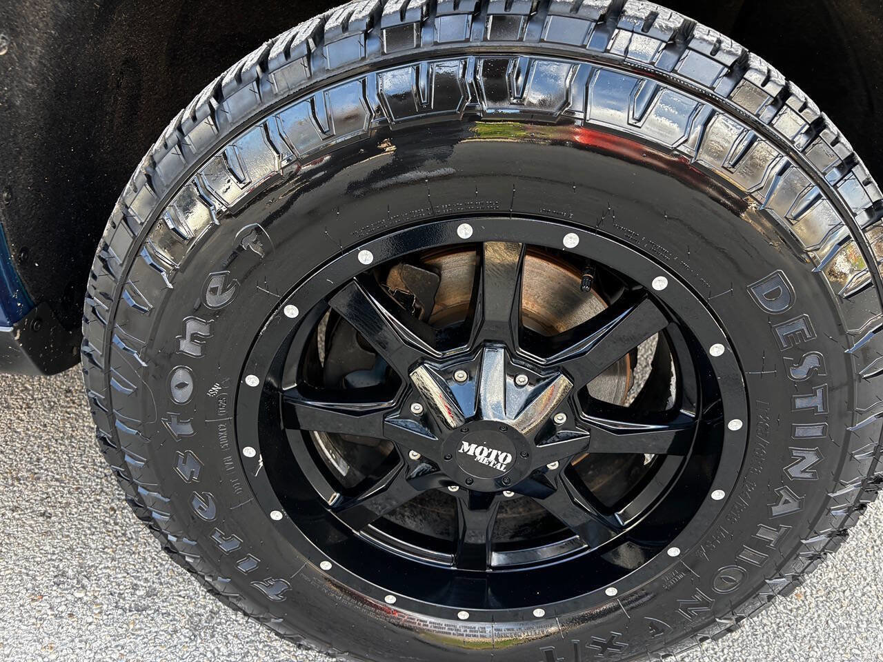 Used 2017 Chevrolet Silverado 1500 LT w/ All Star Edition image 45