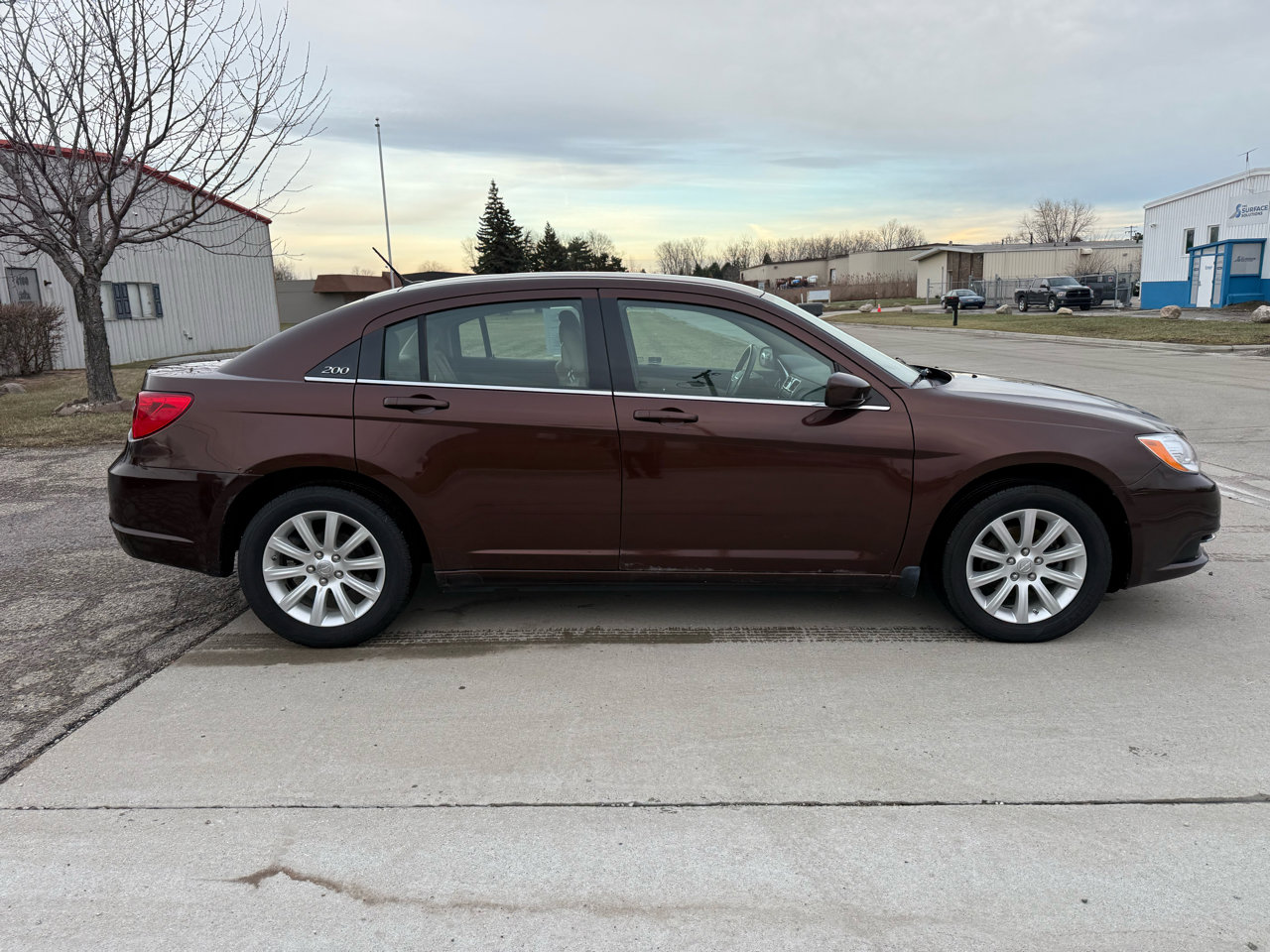 Used 2012 Chrysler 200 Touring image 4