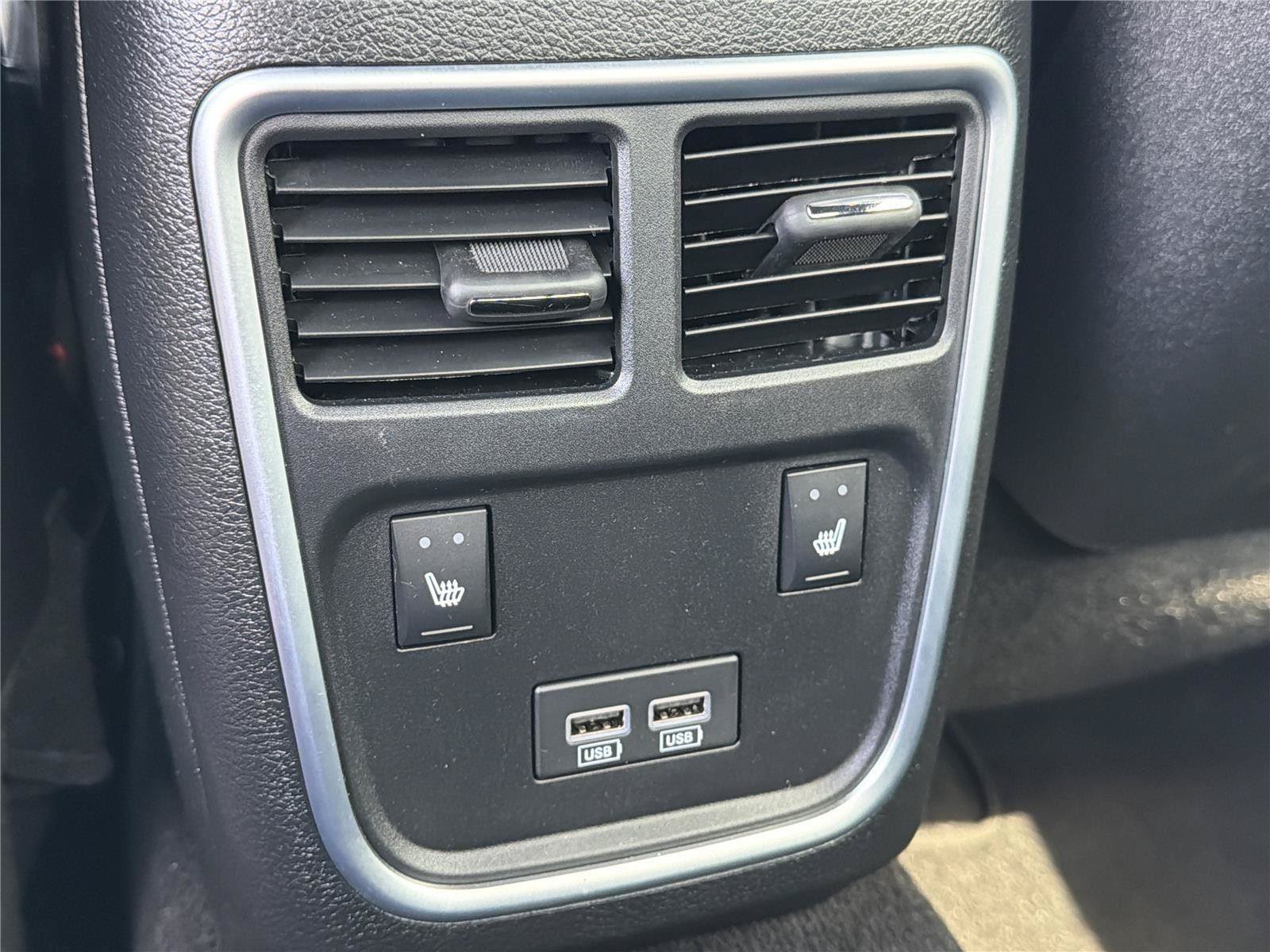 Used 2022 Dodge Charger Scat Pack w/ Dynamics Package RWD image 27
