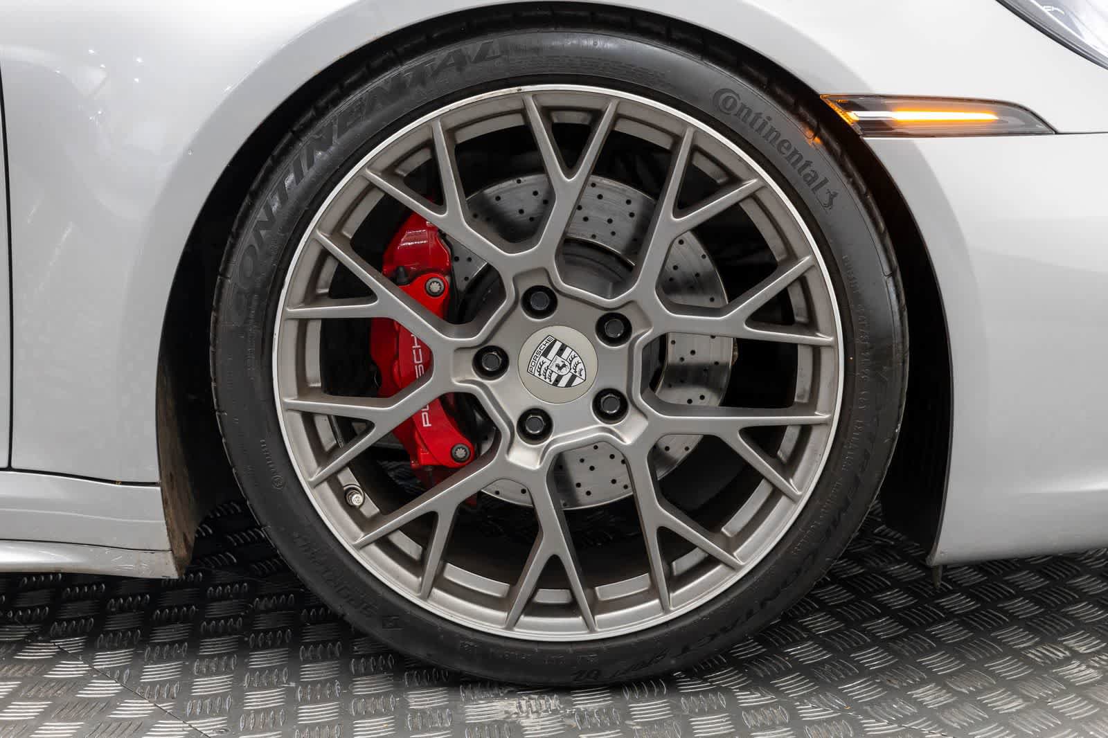 Used 2020 Porsche 911 Carrera S RWD image 49
