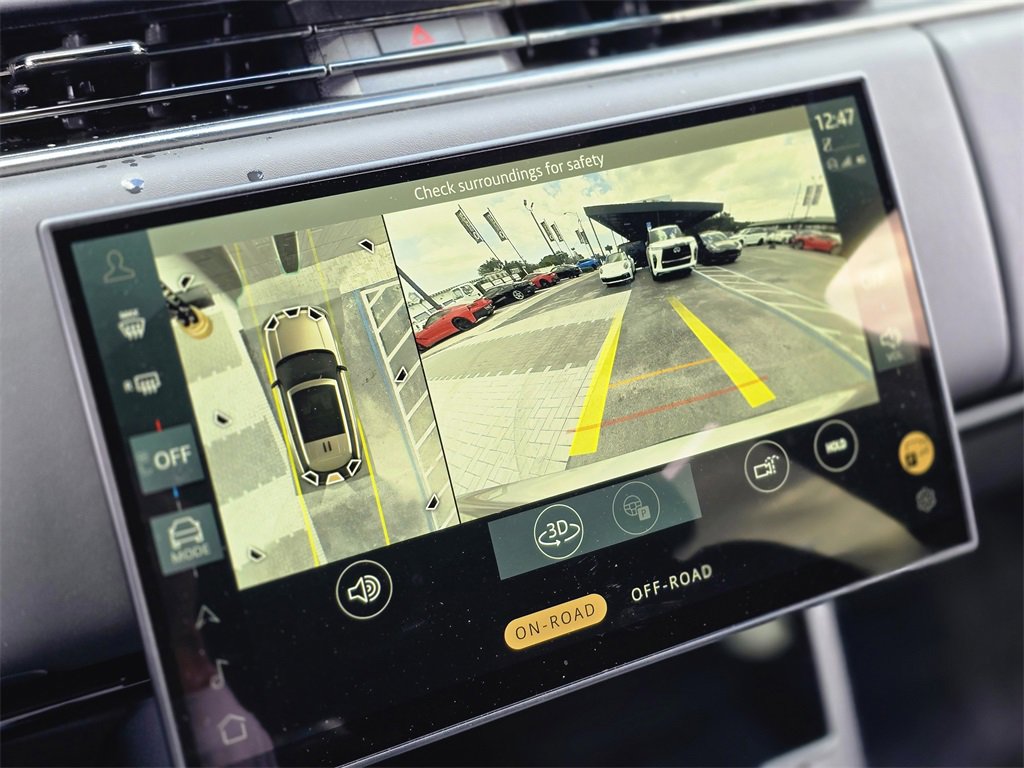 Used 2024 Land Rover Range Rover SE image 27