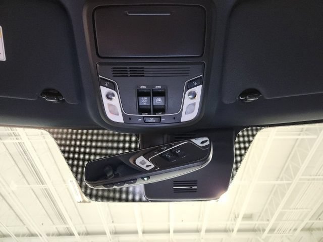 Used 2023 Honda Ridgeline Black Edition image 18