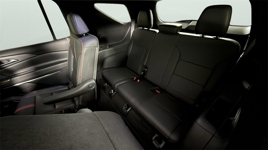 Certified 2026 Chevrolet Traverse RS image 29