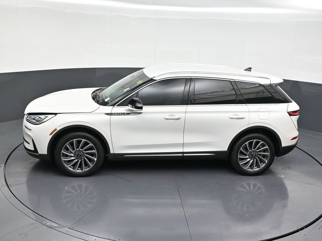 Used 2023 Lincoln Corsair Reserve image 15