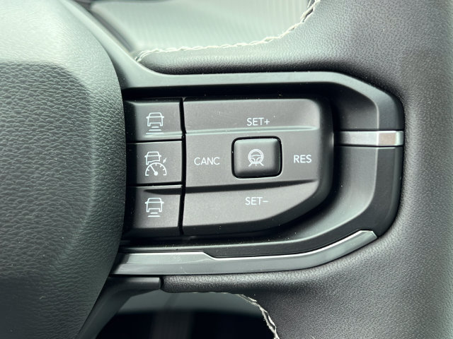 New 2026 Jeep Cherokee Laredo AWD/4WD image 19