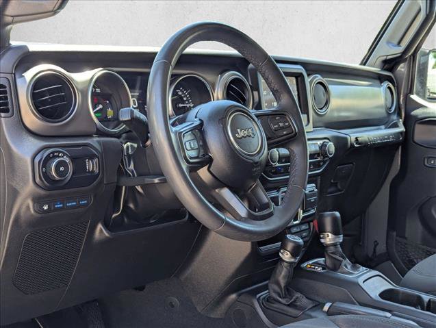 Used 2023 Jeep Wrangler Unlimited AWD/4WD image 10