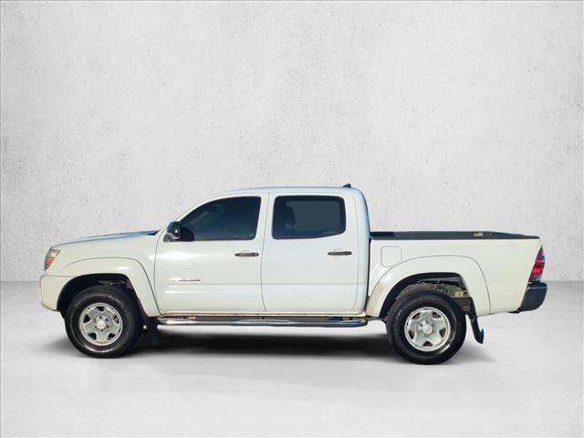 Used 2014 Toyota Tacoma PreRunner w/ SR5 Package RWD image 9