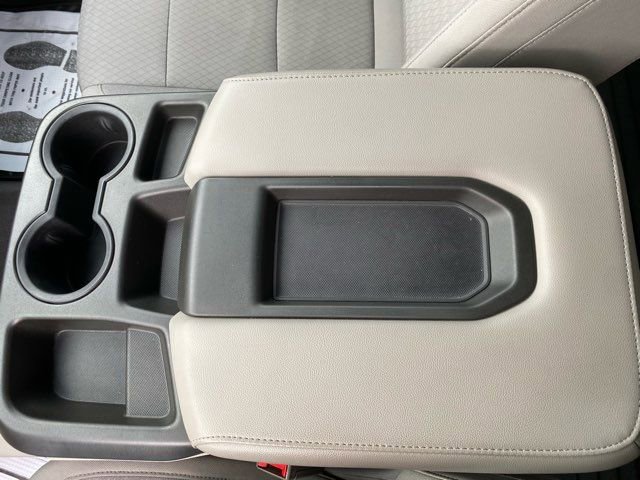 Used 2019 Chevrolet Silverado 1500 LT w/ Fleet Comfort Package image 16
