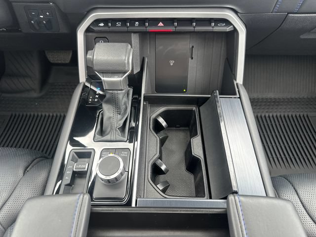 Used 2025 Toyota Tundra Platinum AWD/4WD image 15