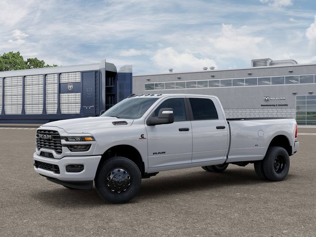 New 2026 RAM 3500 Big Horn AWD/4WD image 3