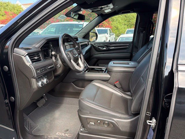 Used 2021 GMC Yukon XL Denali AWD/4WD image 7