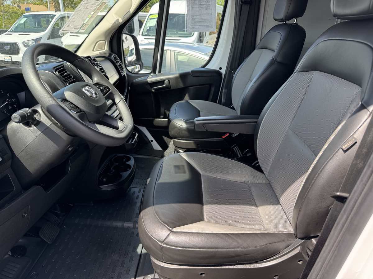 Used 2023 RAM ProMaster 2500 FWD image 26
