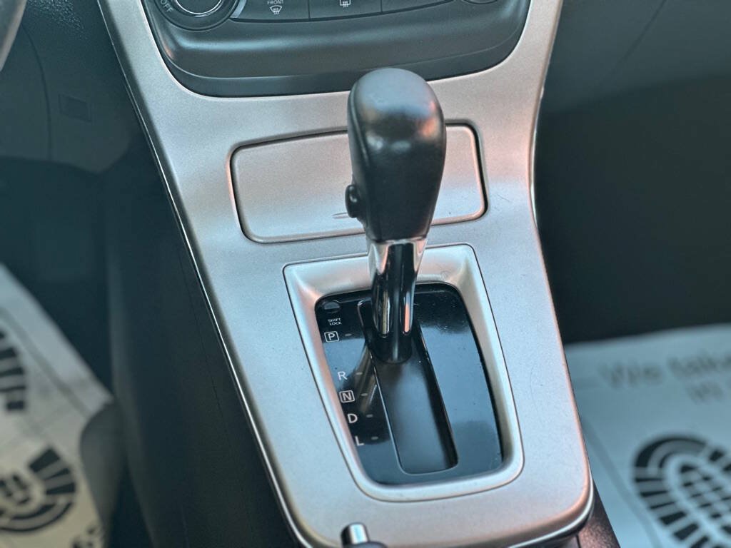 Used 2015 Nissan Sentra SV w/ Style Package FWD image 11
