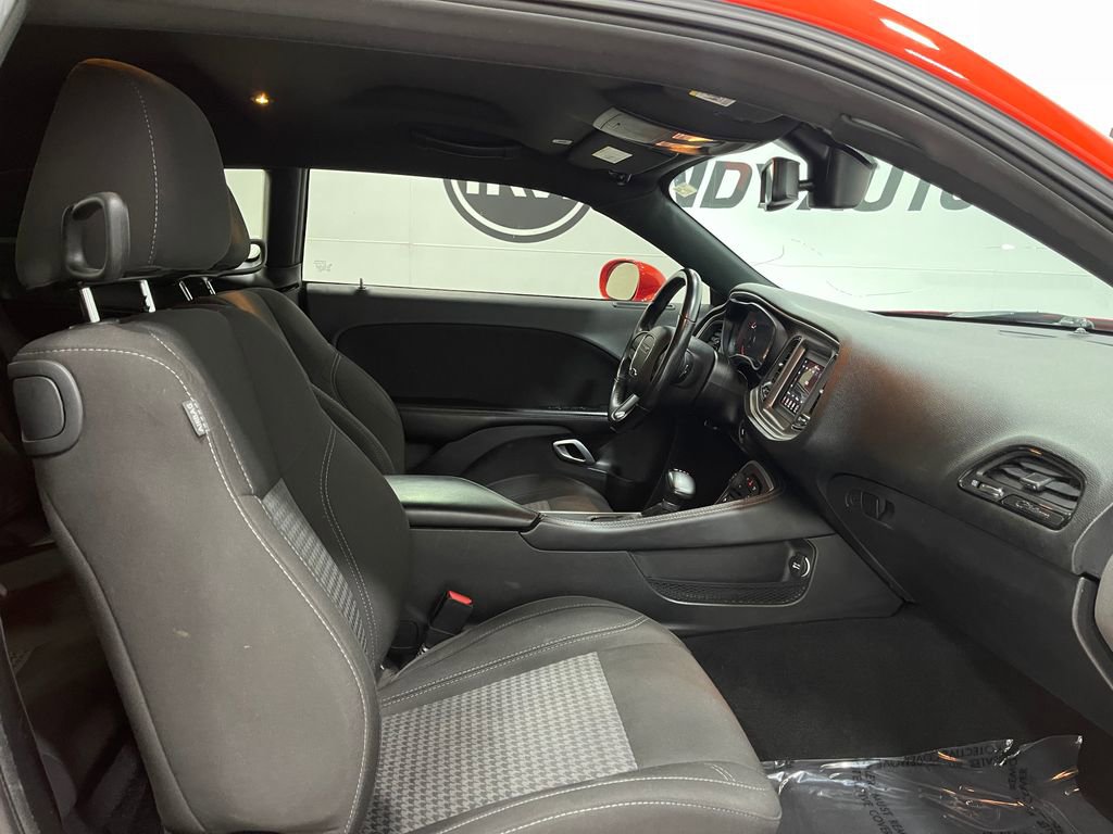 Used 2022 Dodge Challenger SXT w/ Blacktop Package image 30